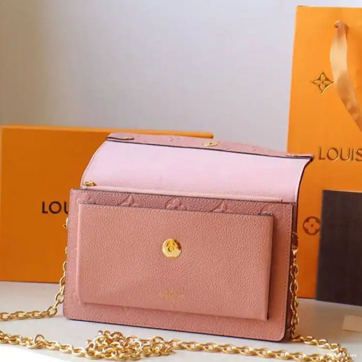 Fashion Reps 20B570098 Bags LV 0605